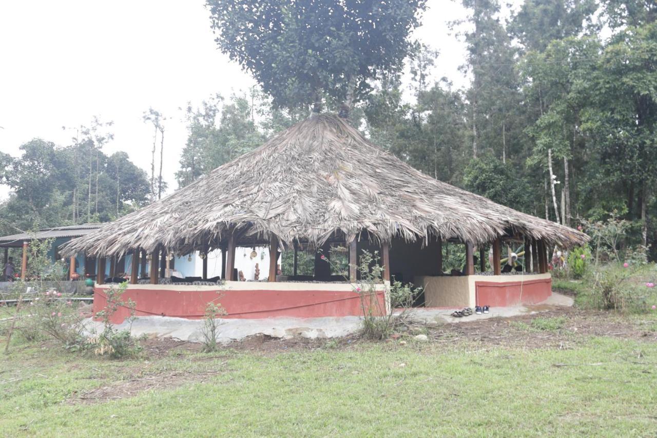 Stoneage Resort Sakleshpur Exterior foto